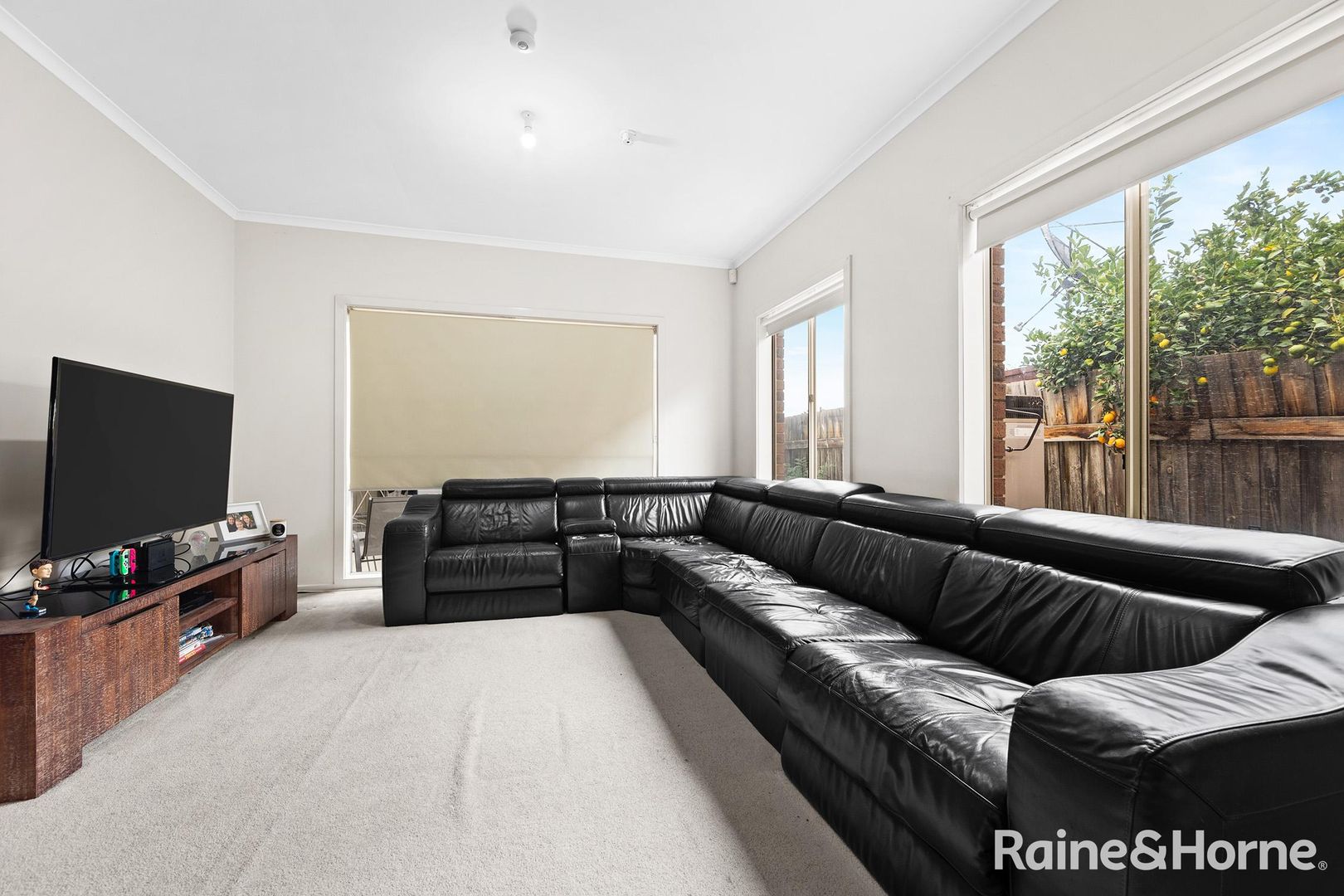 61 The Glades, Taylors Hill VIC 3037, Image 1