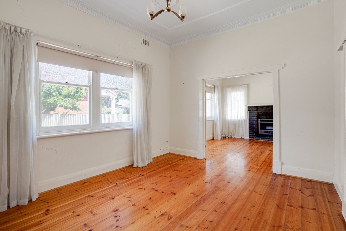 28 Hereford Avenue, Trinity Gardens SA 5068 House For Rent Domain