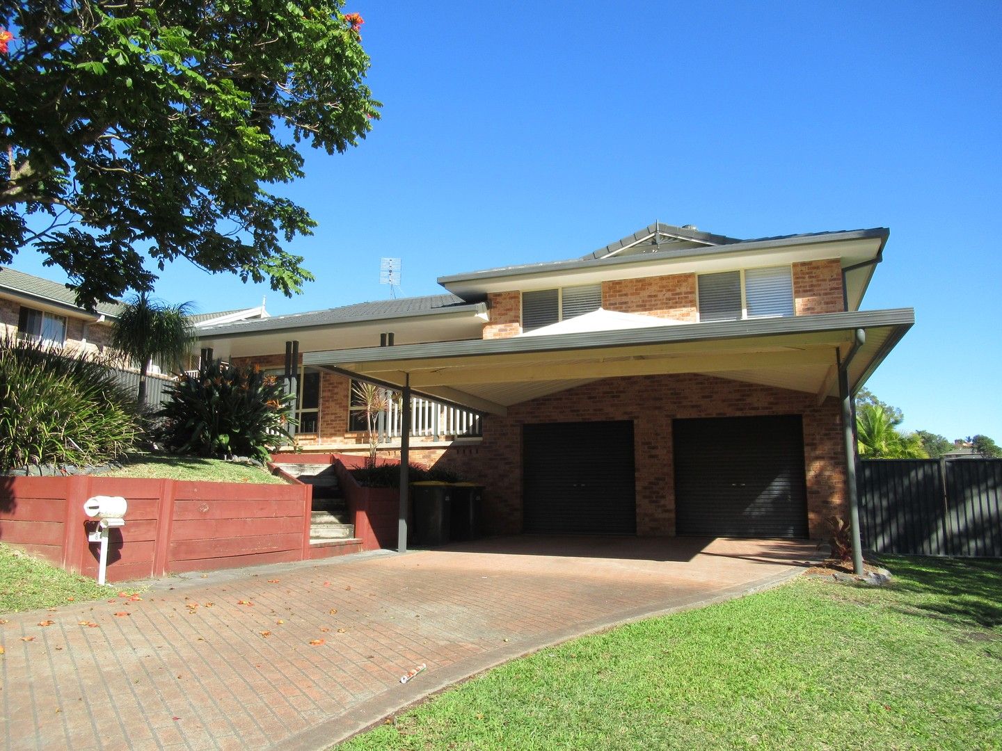 4 bedrooms House in 8 Kookaburra Cl BOAMBEE EAST NSW, 2452