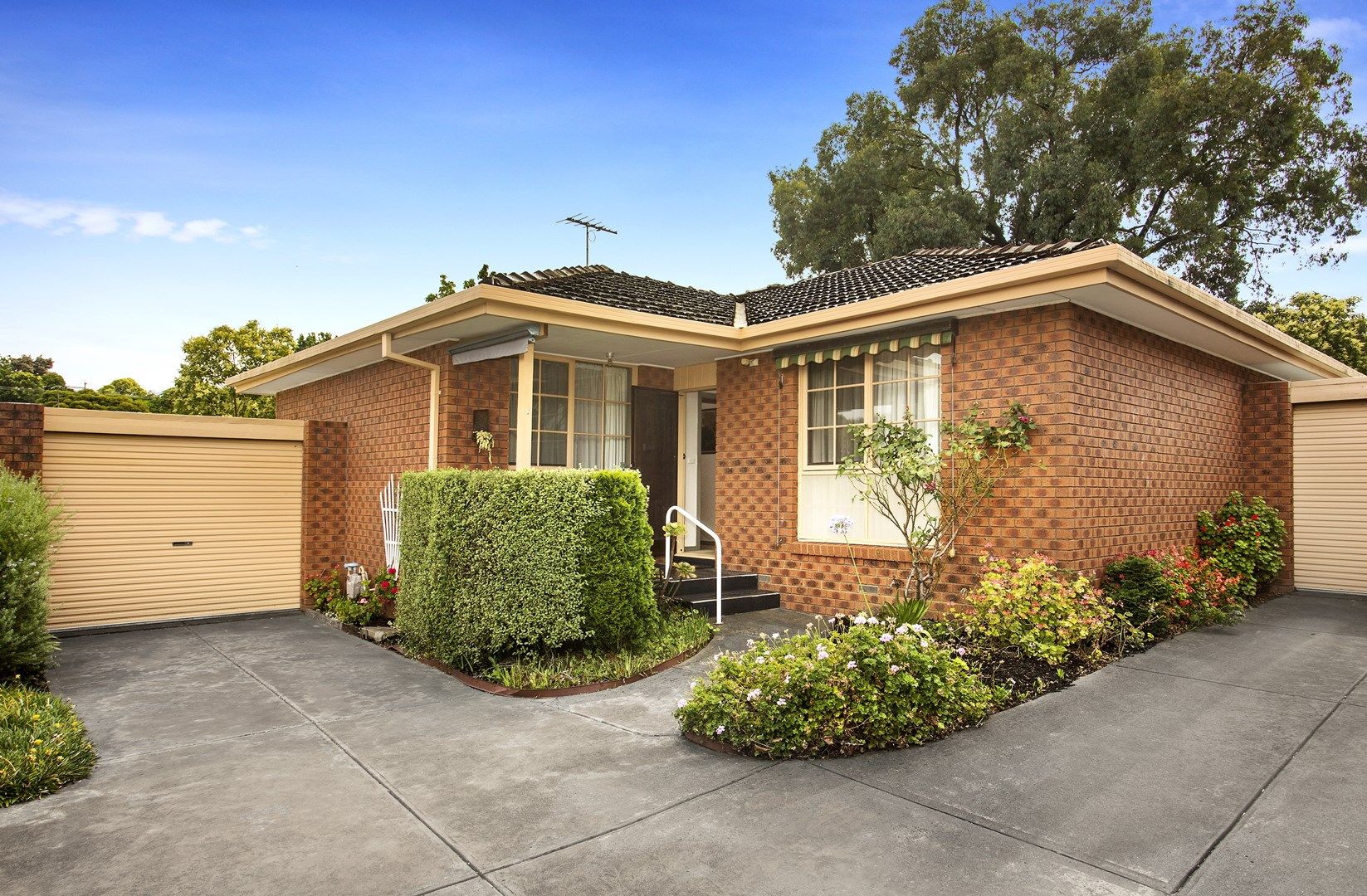 2/7 Katrina Street, Doncaster VIC 3108, Image 0