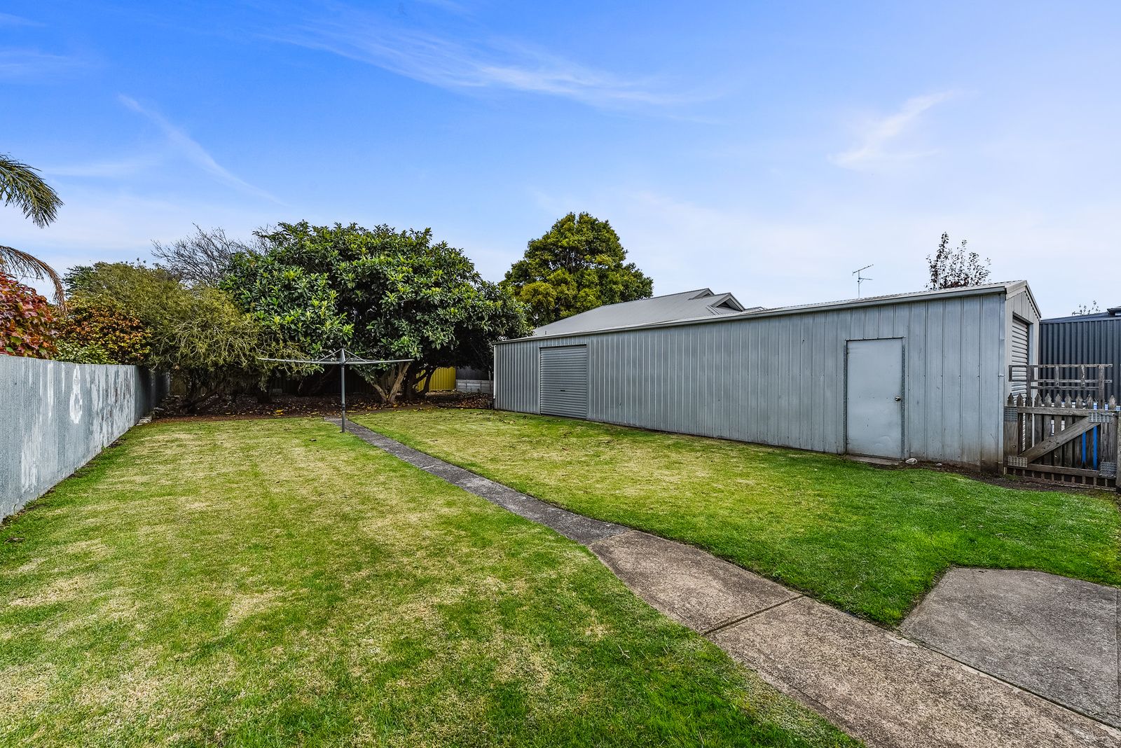 10 Cardinia Street, Mount Gambier SA 5290, Image 2