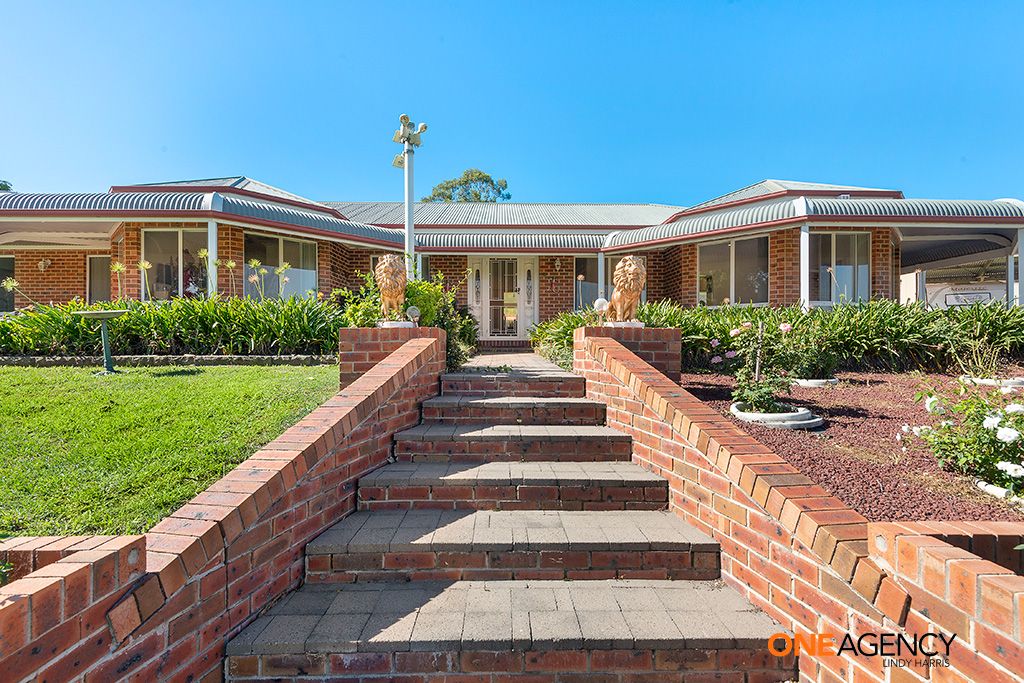 5 bedrooms House in 9 McDougall Close SINGLETON NSW, 2330