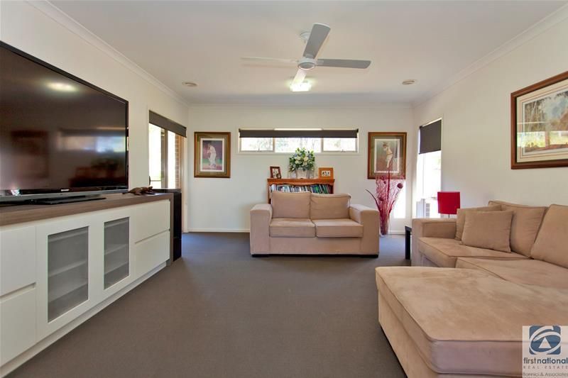 28 Coyles Road, West Wodonga VIC 3690, Image 2