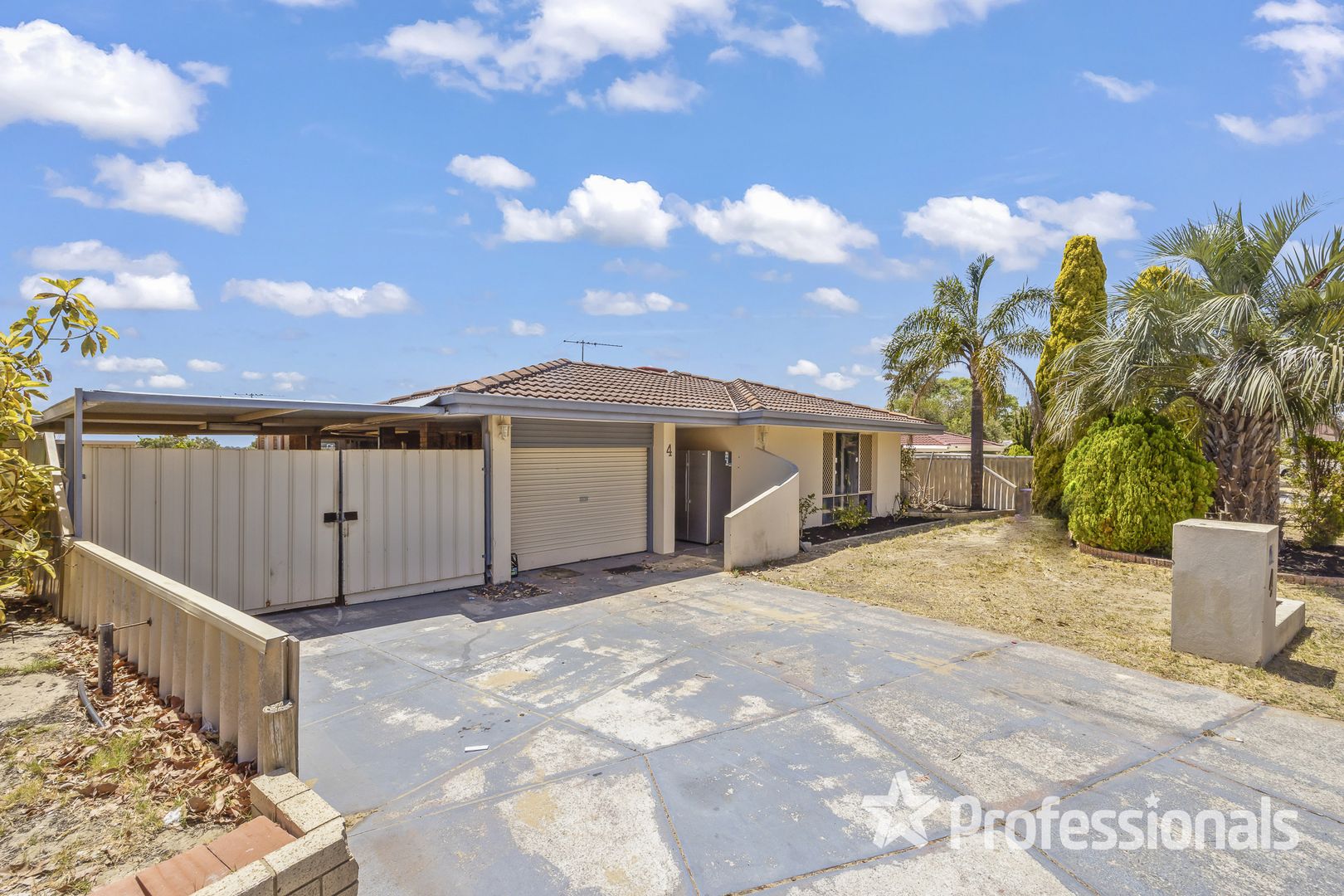 4 Cedar Court, Mirrabooka WA 6061, Image 2