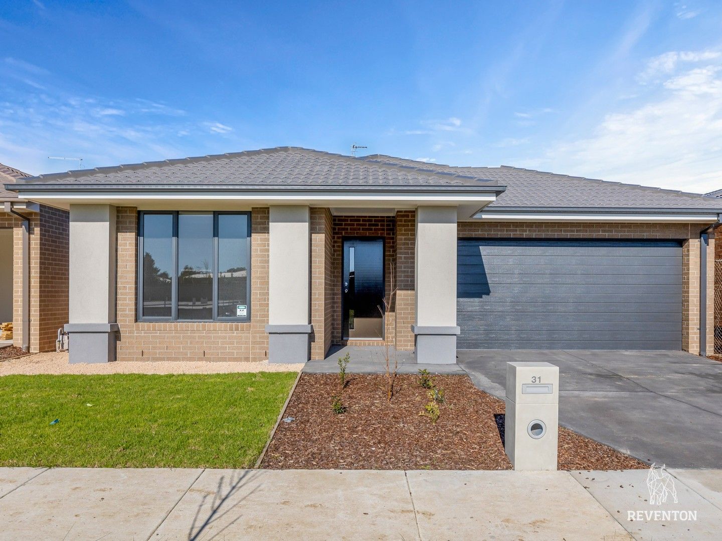 4 bedrooms House in 31 Walters Way ALFREDTON VIC, 3350