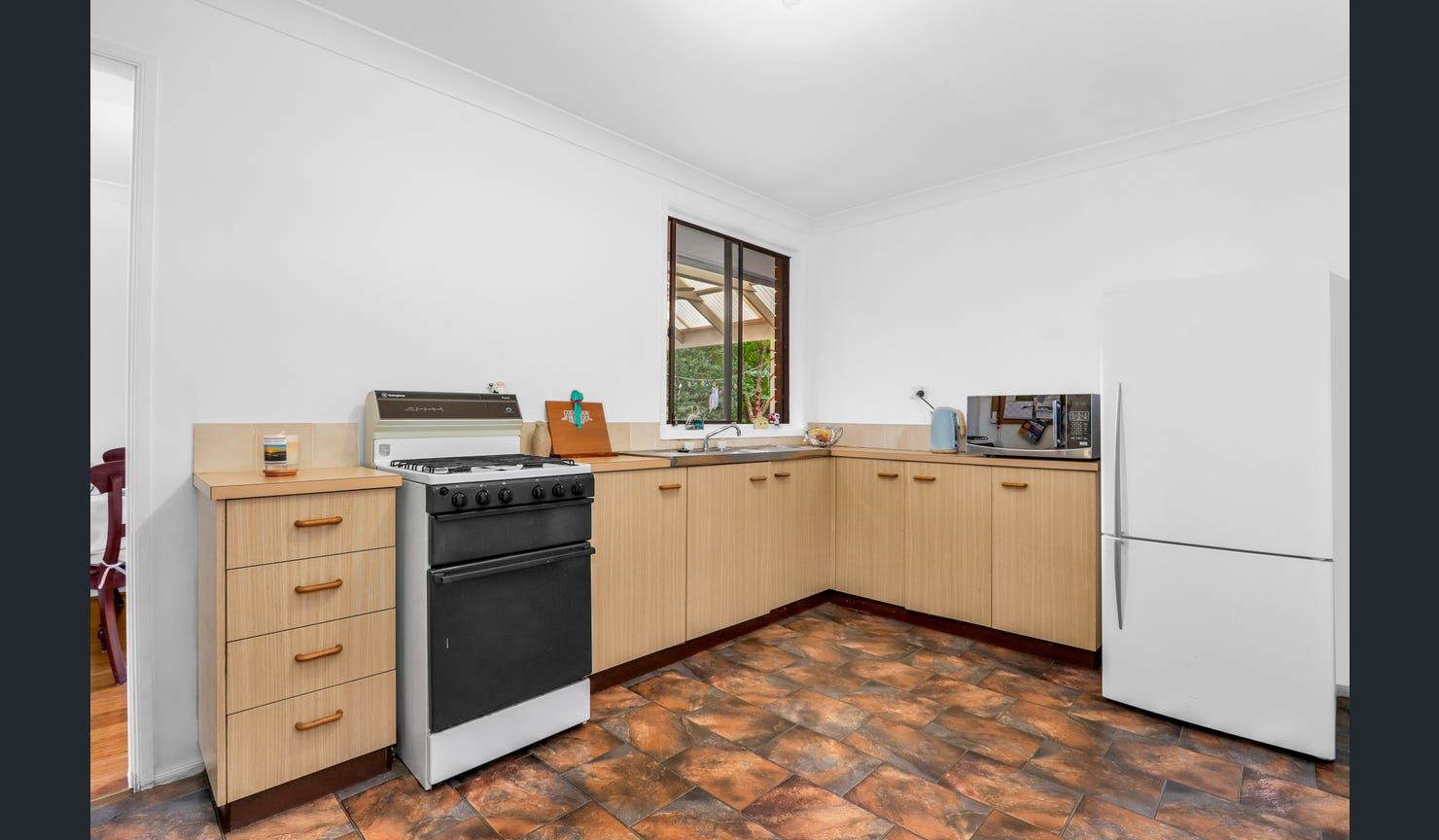 11 Chablis Place, Minchinbury NSW 2770 House For Rent 650 Domain