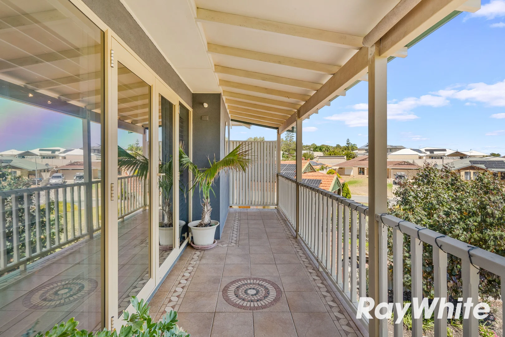 Additional image 8 of 2 Nutans Court, Halls Head WA 6210