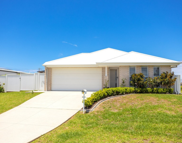 14 Ondaroo Crest, Old Bar NSW 2430