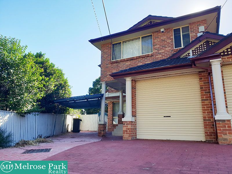 4 bedrooms Duplex in 4 Nola Street MARSFIELD NSW, 2122