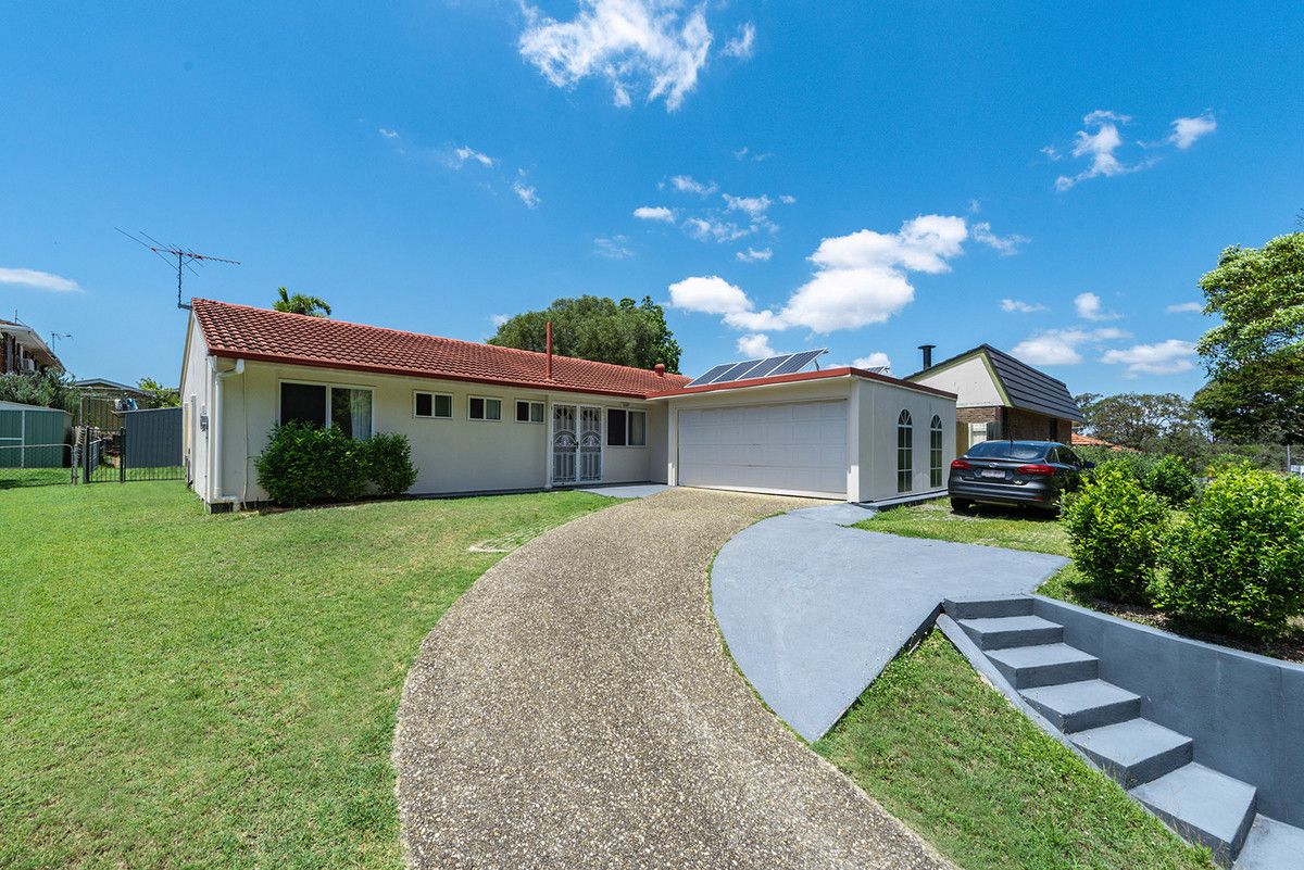 4 bedrooms House in 323 Trouts Road MCDOWALL QLD, 4053