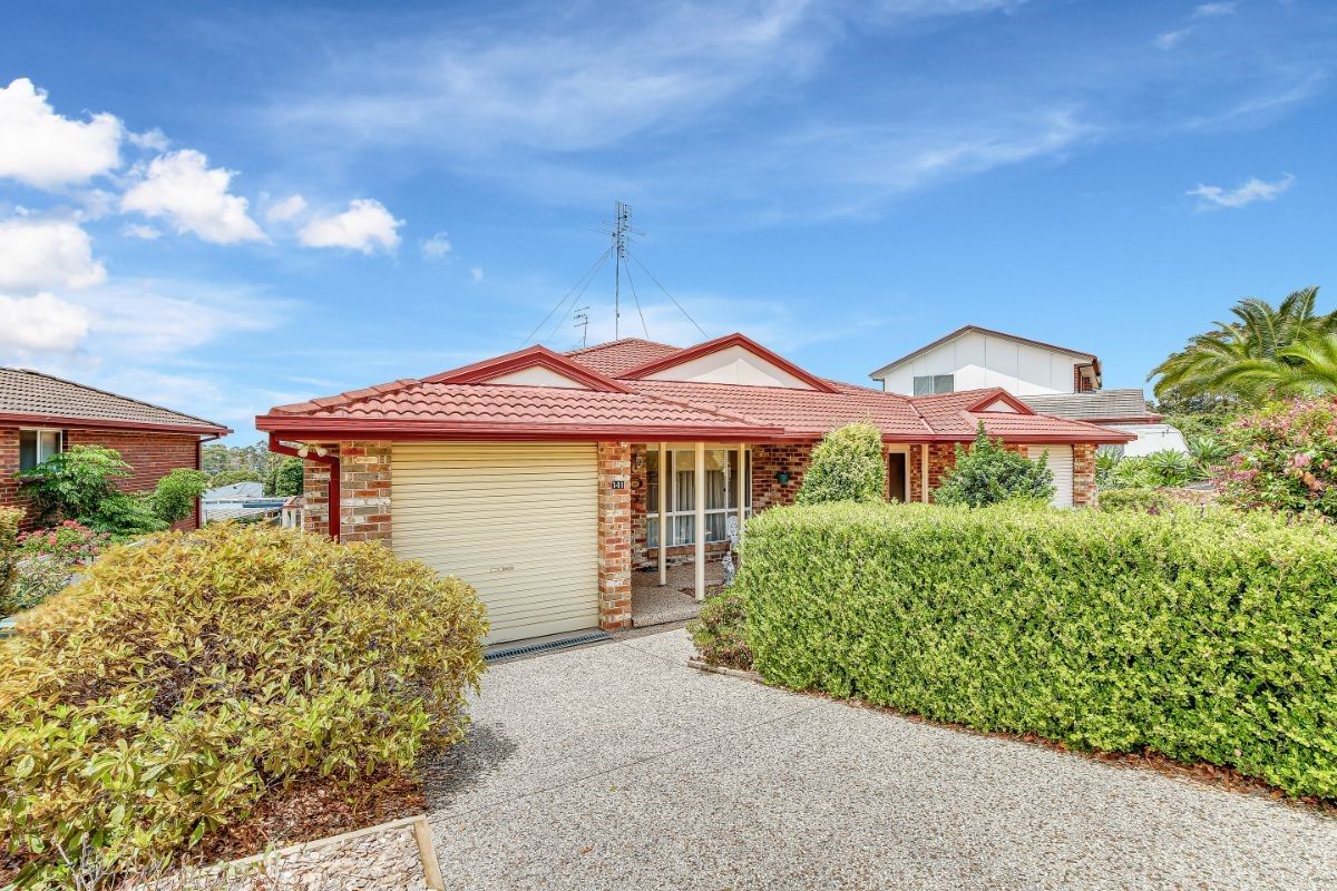 11 Park Royal Drive, Floraville Property History & Address Research