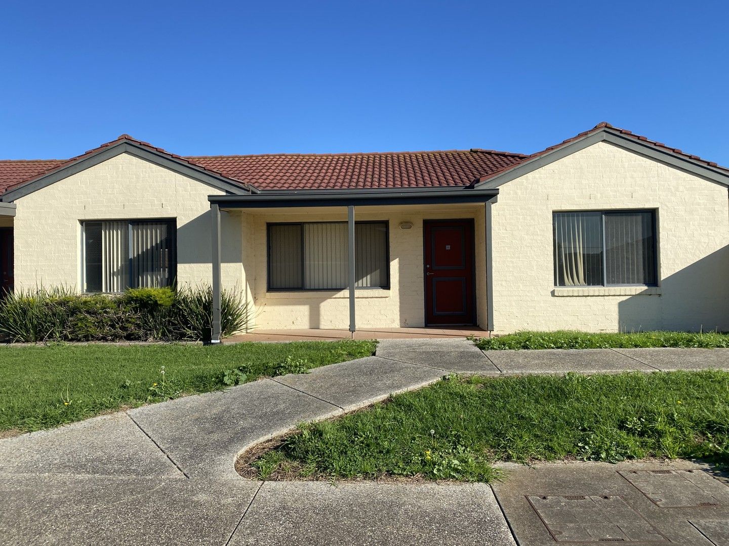 16/2436 Lorne Street, Fawkner VIC 3060 House For Rent 340 Domain