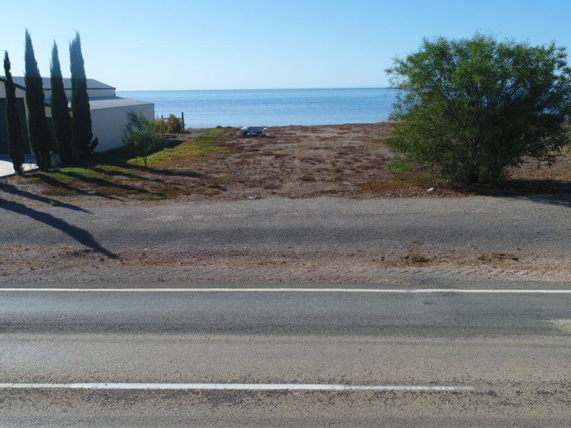33 (Lot 104) Main Coast Road, Pine Point SA 5571, Image 2