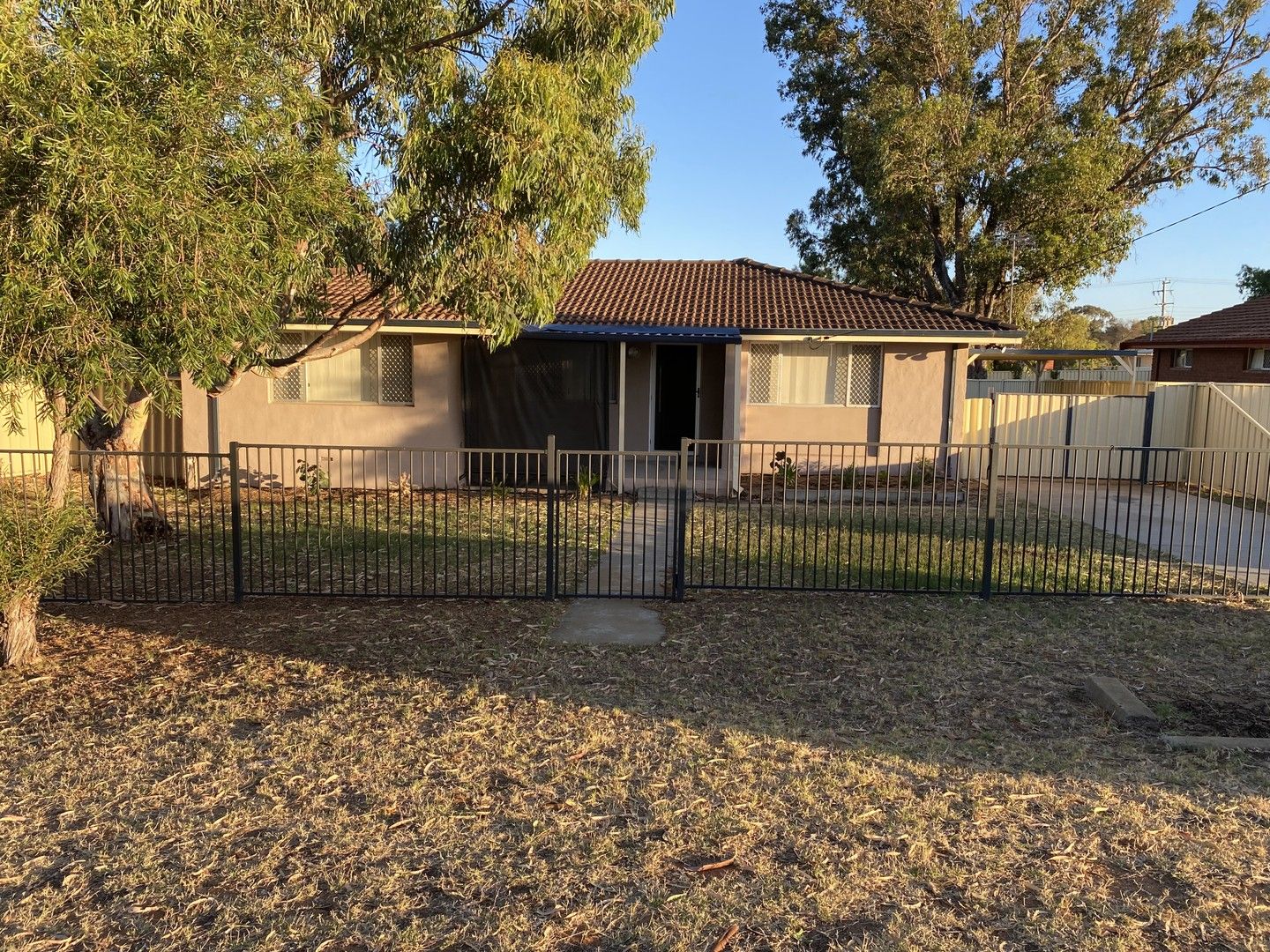 4 bedrooms House in 9 Hammond Place SPALDING WA, 6530