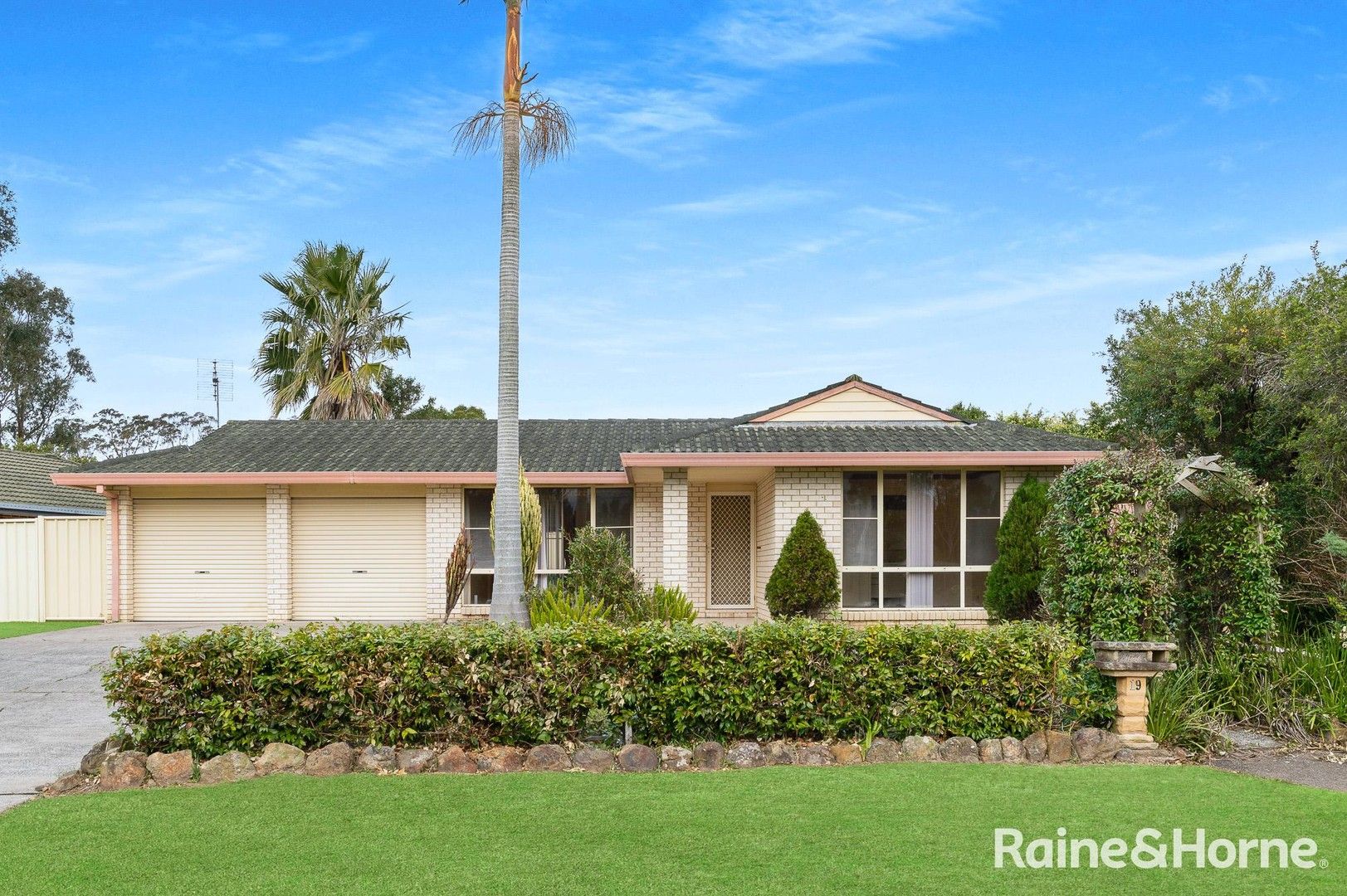 19 Rayleigh Drive, Worrigee NSW 2540, Image 0