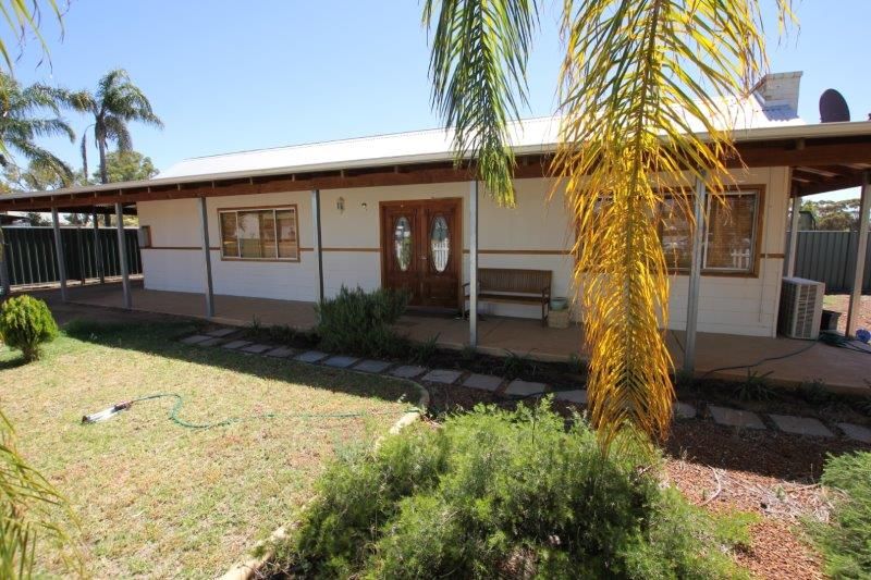 2 Alfred Street, Merredin WA 6415, Image 0