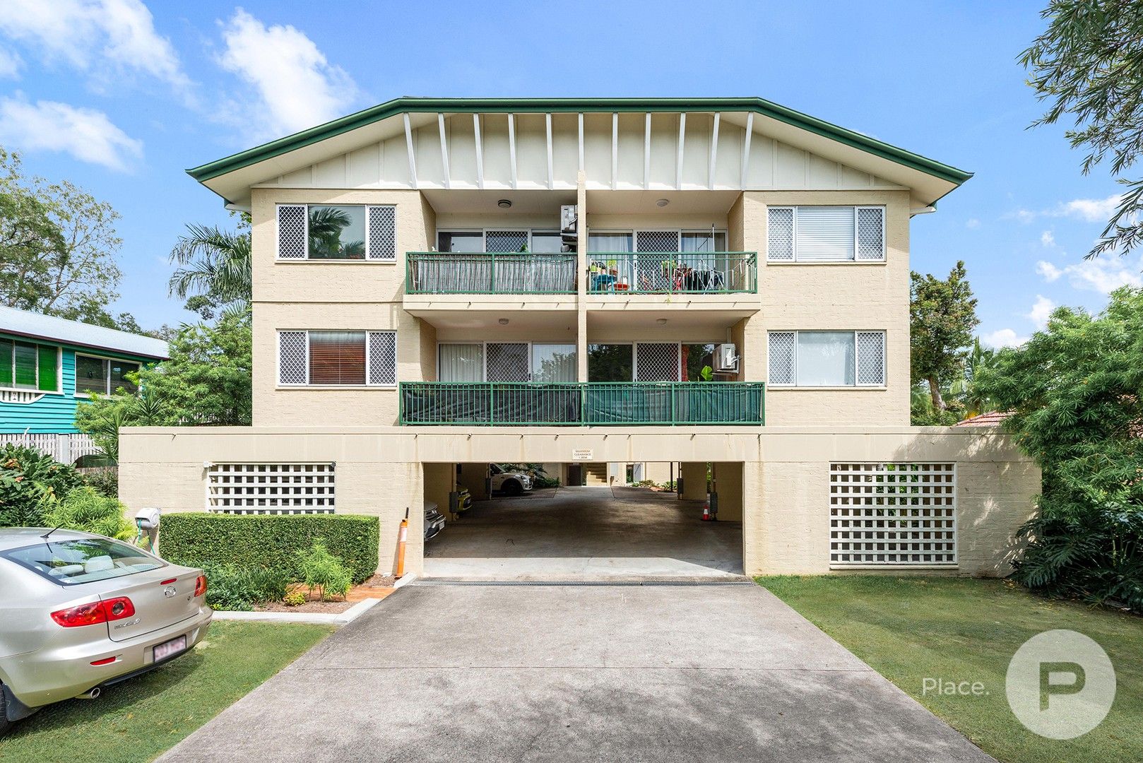 2 bedrooms Apartment / Unit / Flat in 2/151 Ekibin Road TARRAGINDI QLD, 4121
