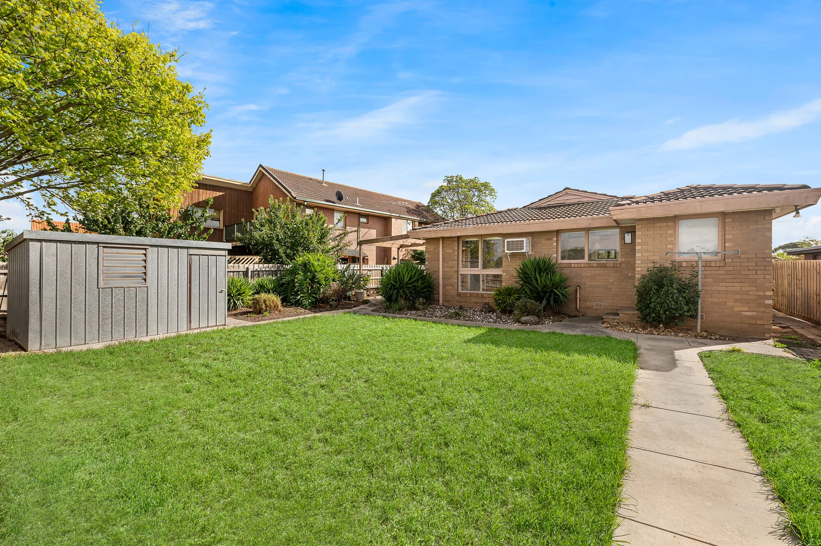 Additional image 8 of 11 Essex Drive, Melton VIC 3337