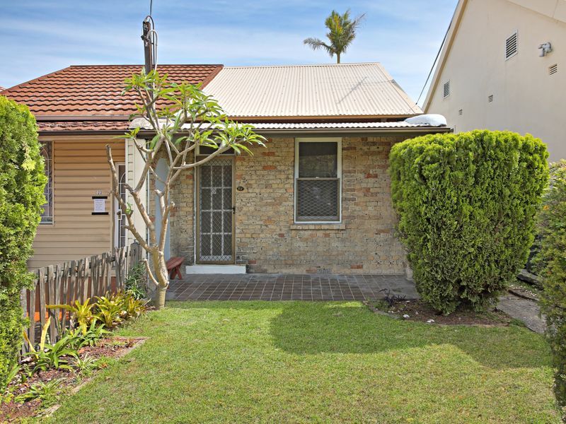 2 bedrooms House in 67 Bay Street ROCKDALE NSW, 2216