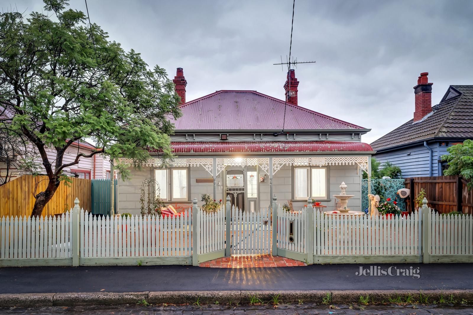 218 Hope Street, Brunswick West Property History & Address Research