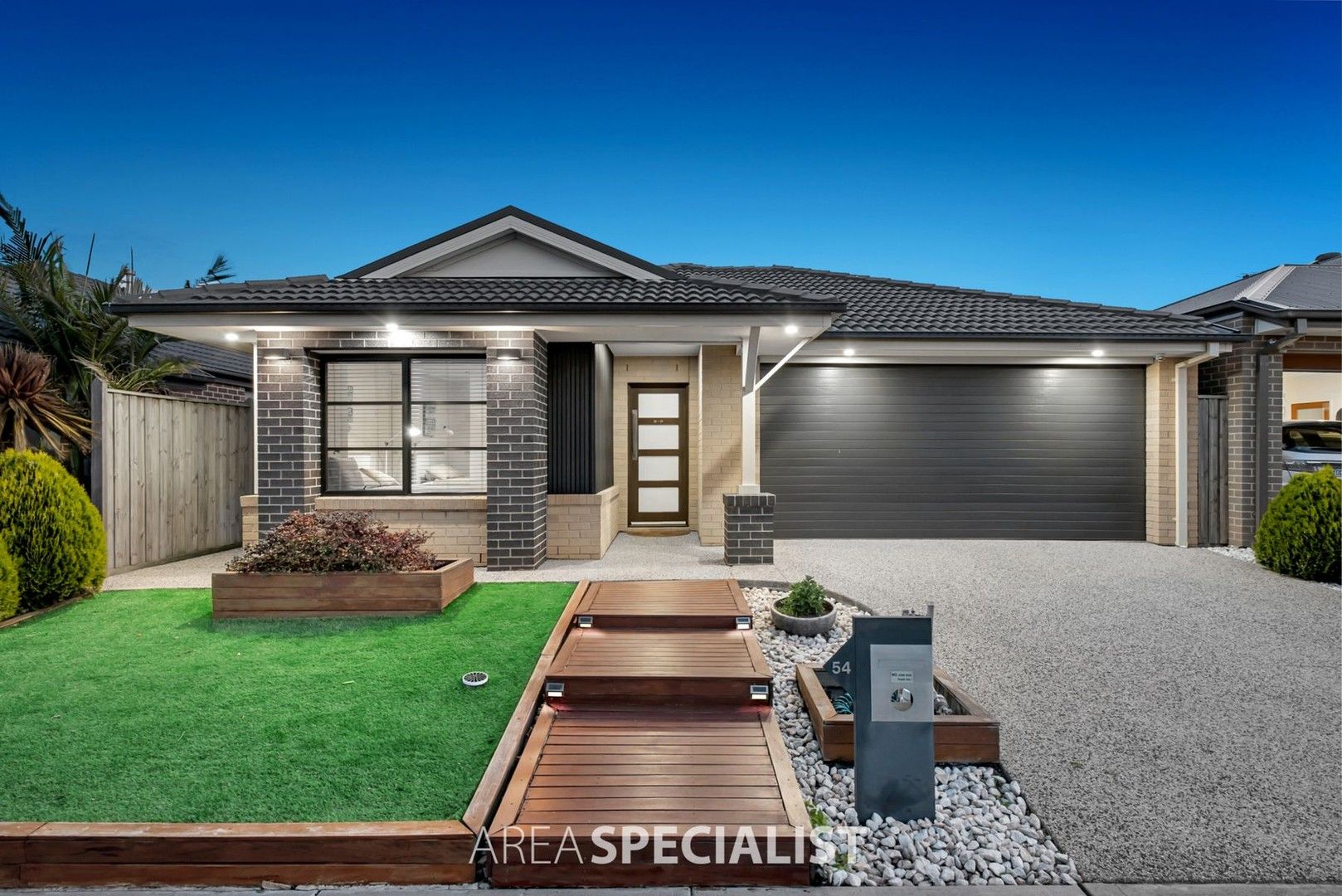 3 bedrooms House in 54 Clydevale Avenue CLYDE NORTH VIC, 3978