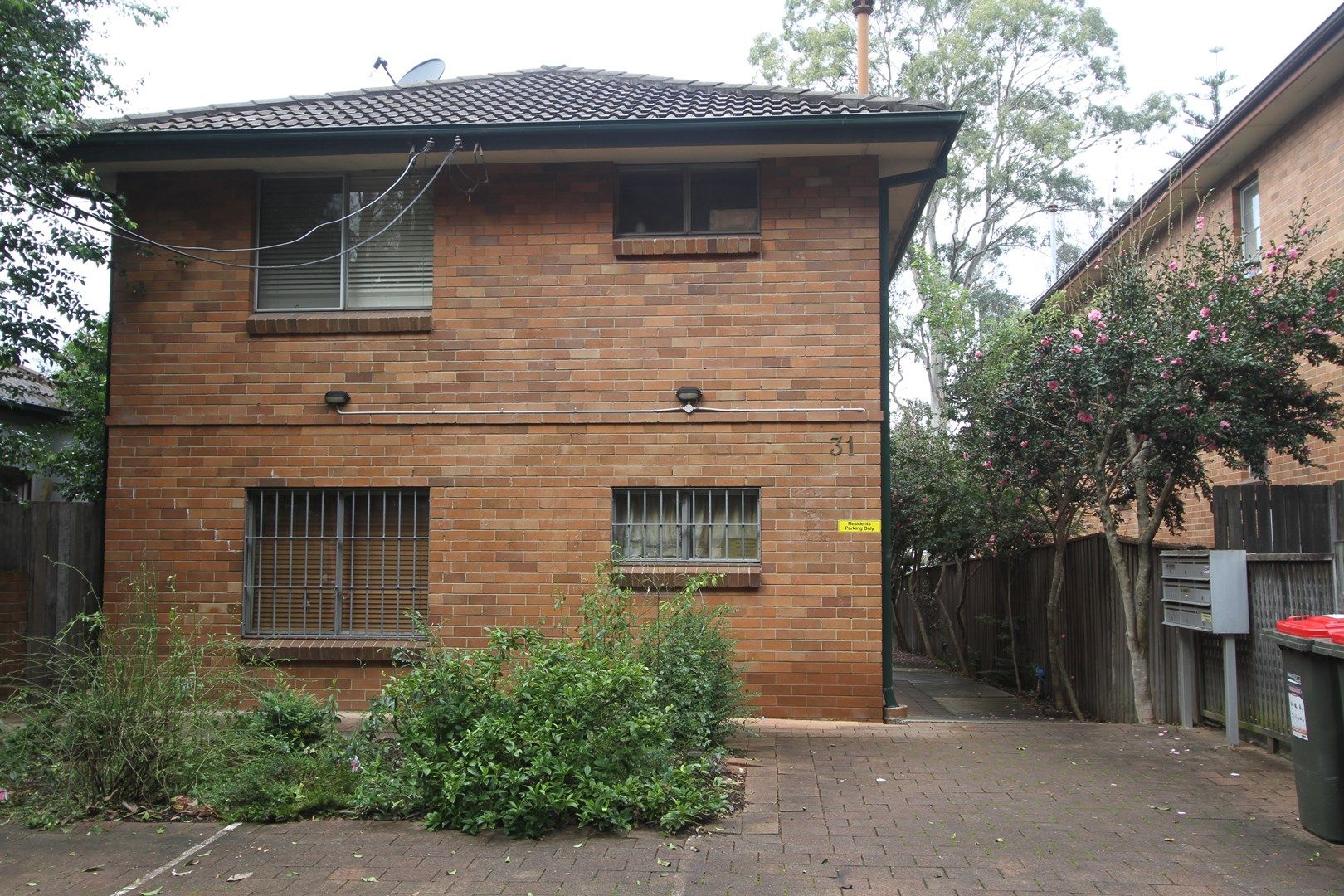 Apartment / Unit / Flat in 8/31 James Street, ENMORE NSW, 2042