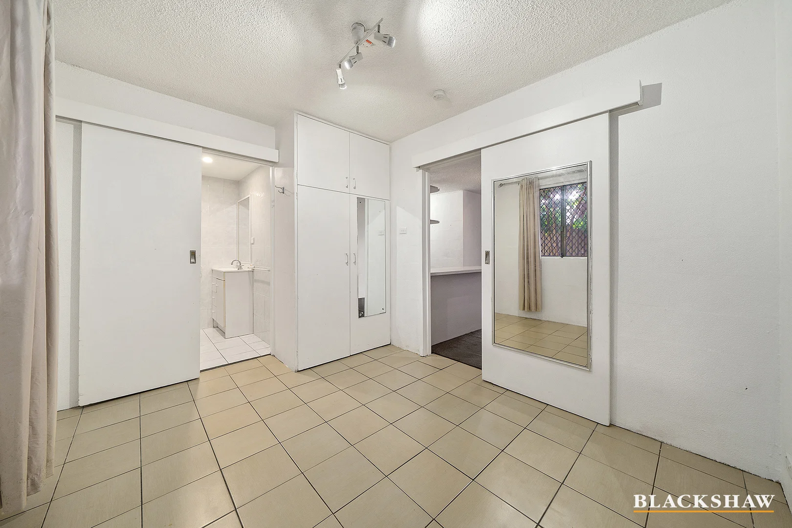 Additional image 5 of 4/10 Waniassa Street, Queanbeyan NSW 2620