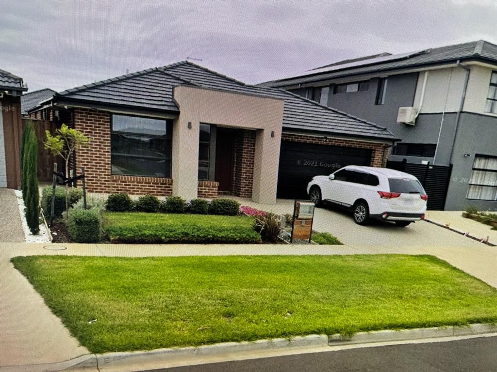 3 bedrooms House in 8 Brighter Avenue TARNEIT VIC, 3029