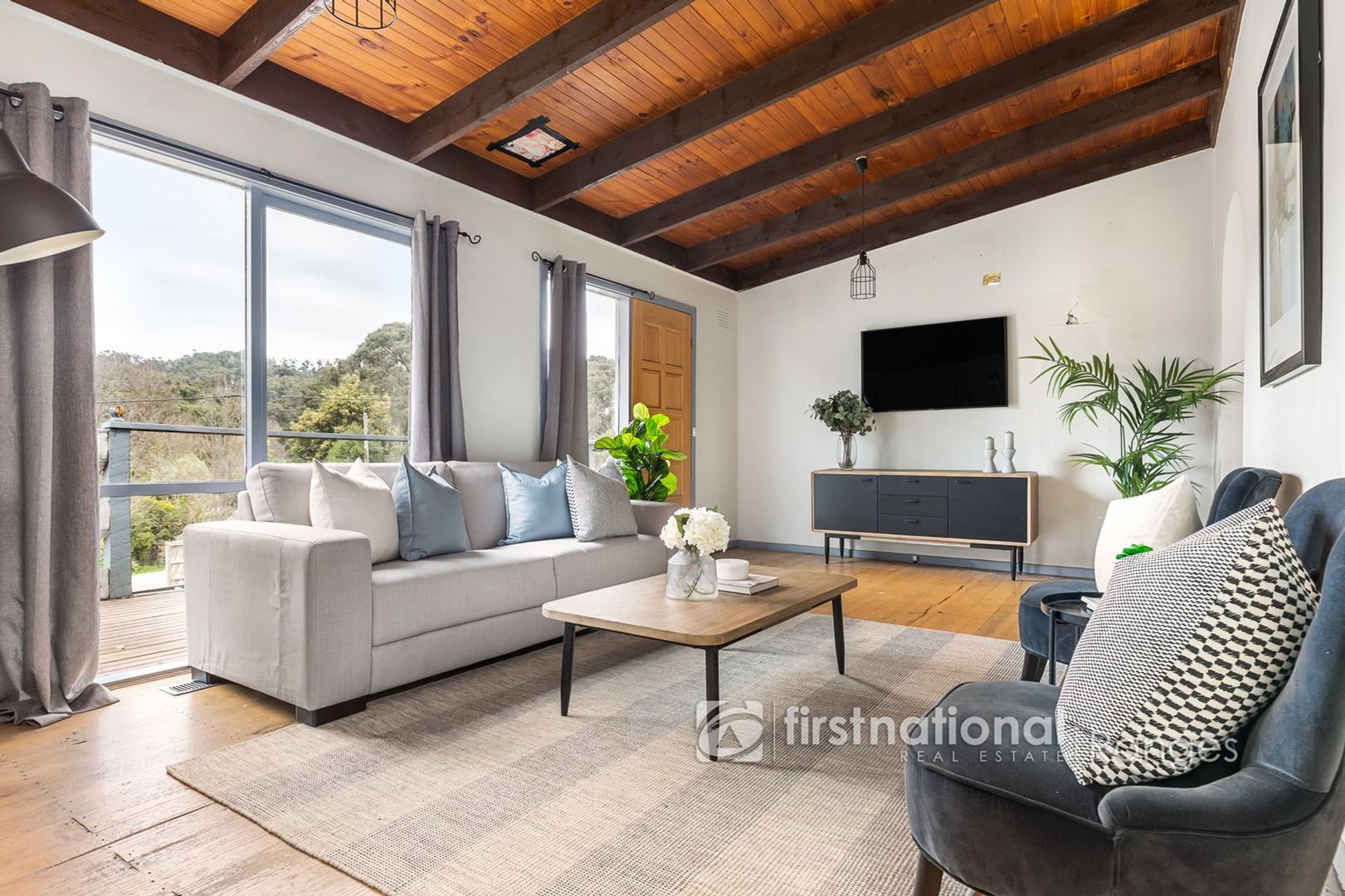 58 Neville Street, Cockatoo VIC 3781, Image 2