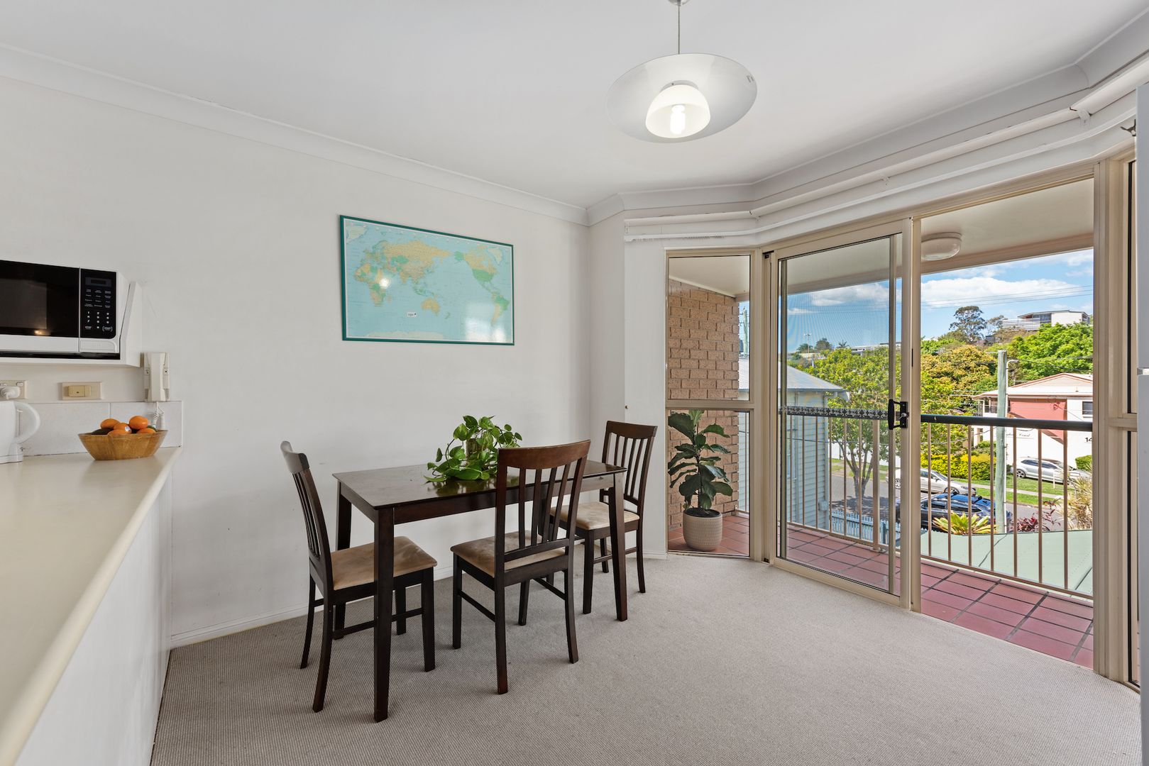 6/15 Cambridge Street, Bulimba QLD 4171, Image 2