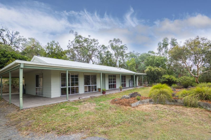 443 Chum Creek Road, Chum Creek VIC 3777, Image 0