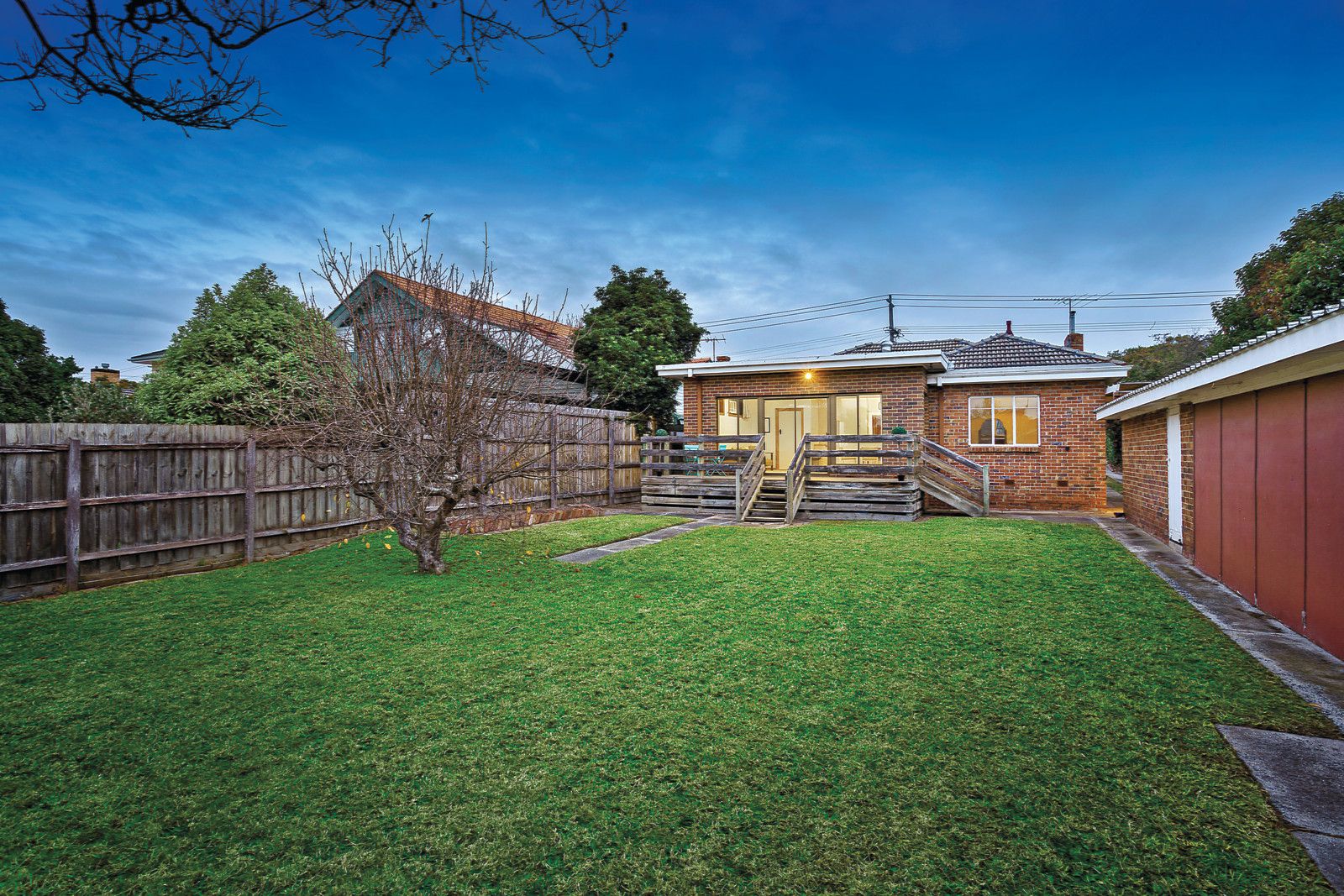 81 Fakenham Road, Ashburton VIC 3147, Image 2