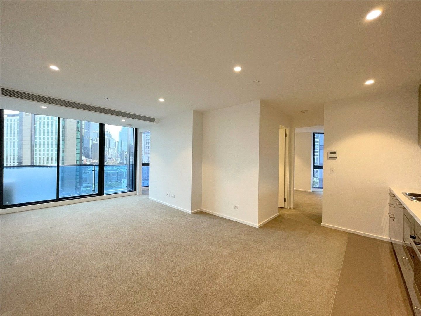 2 bedrooms Apartment / Unit / Flat in 1407/1 Balston Street SOUTHBANK VIC, 3006