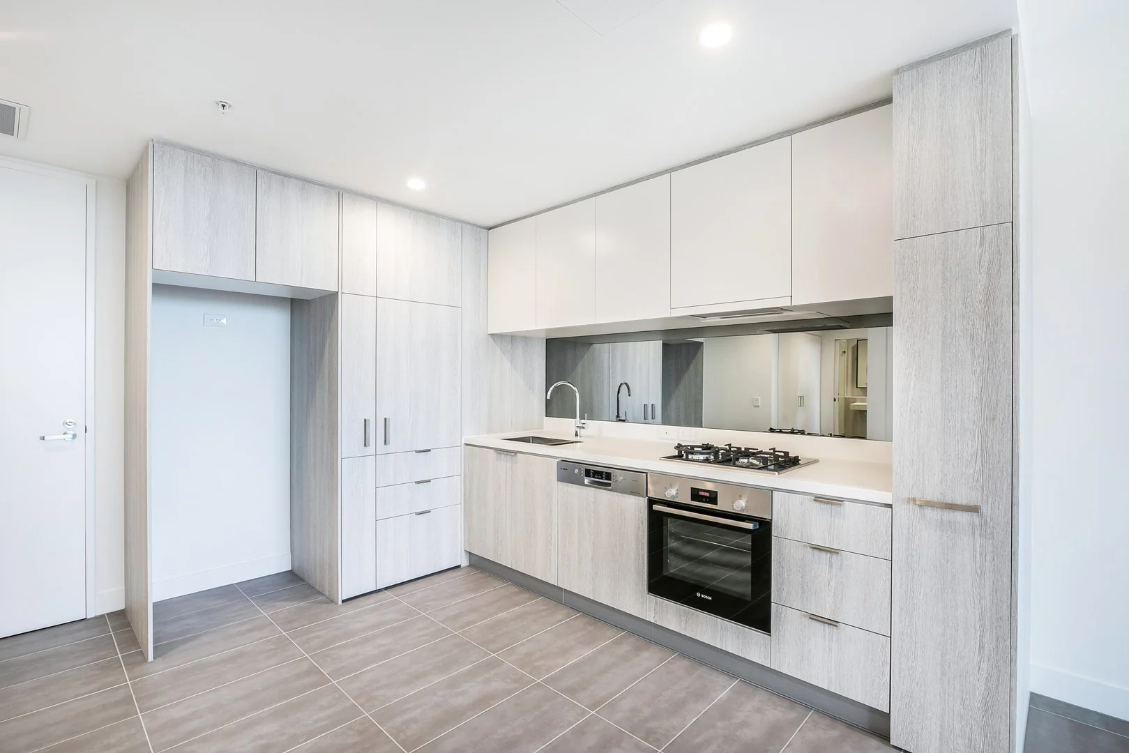 Primary image of 512/4 Foreshore Boulevard, Woolooware NSW 2230