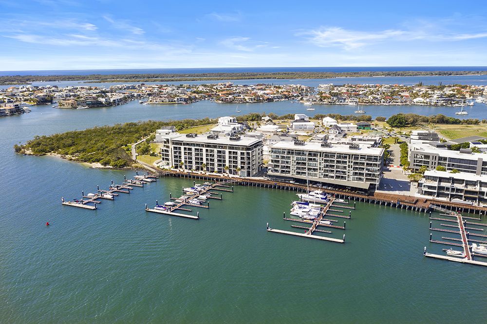 3 bedrooms House in 6305/6 Marina Promenade PARADISE POINT QLD, 4216