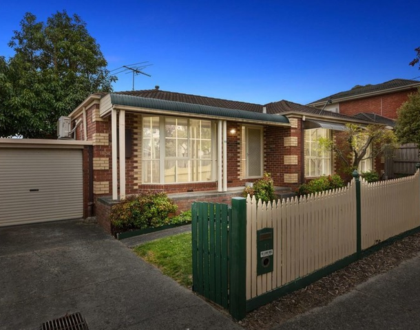 11 Doon Avenue, Glen Waverley VIC 3150