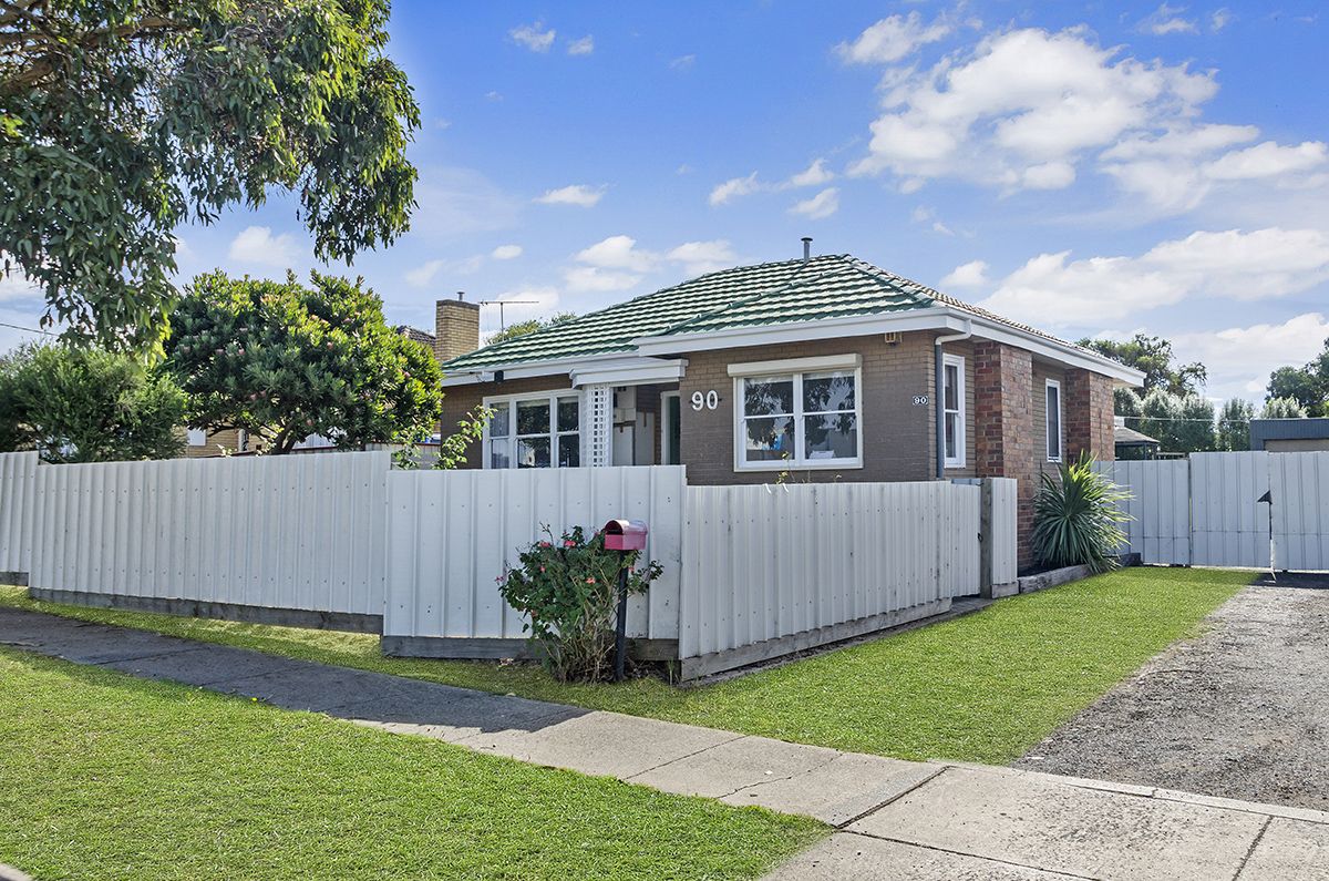 3 bedrooms House in 90 Garden Street PORTLAND VIC, 3305