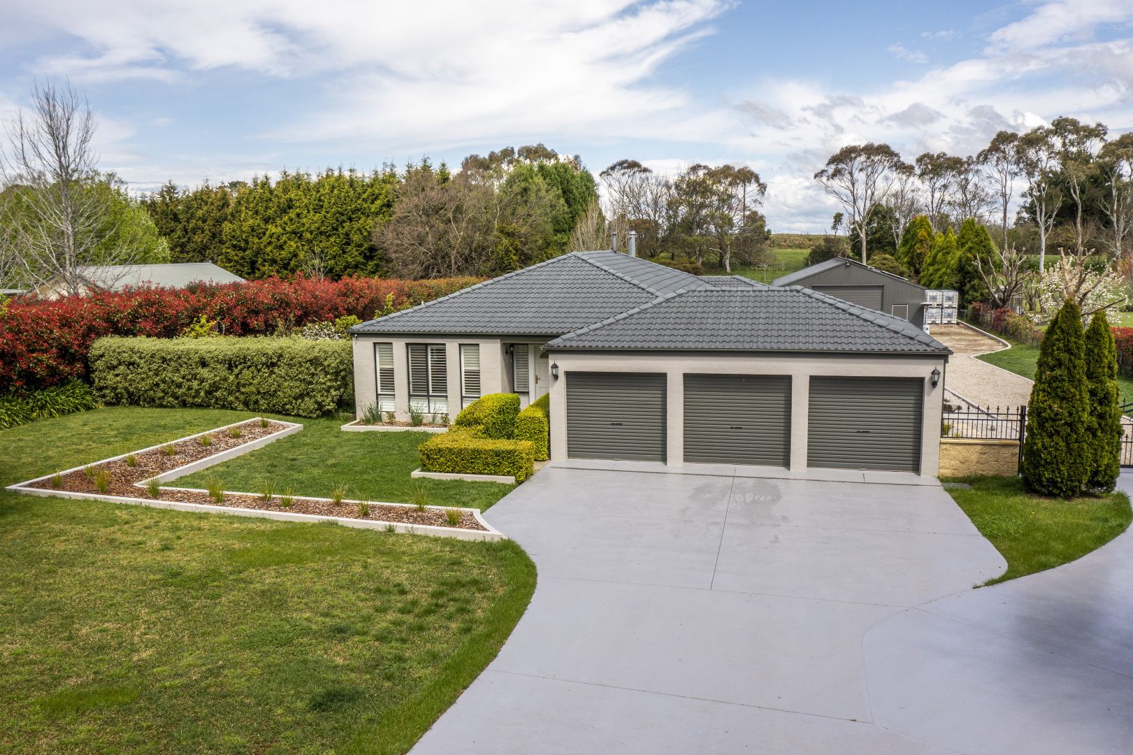 17 Highland Drive, Bowral NSW 2576 Domain