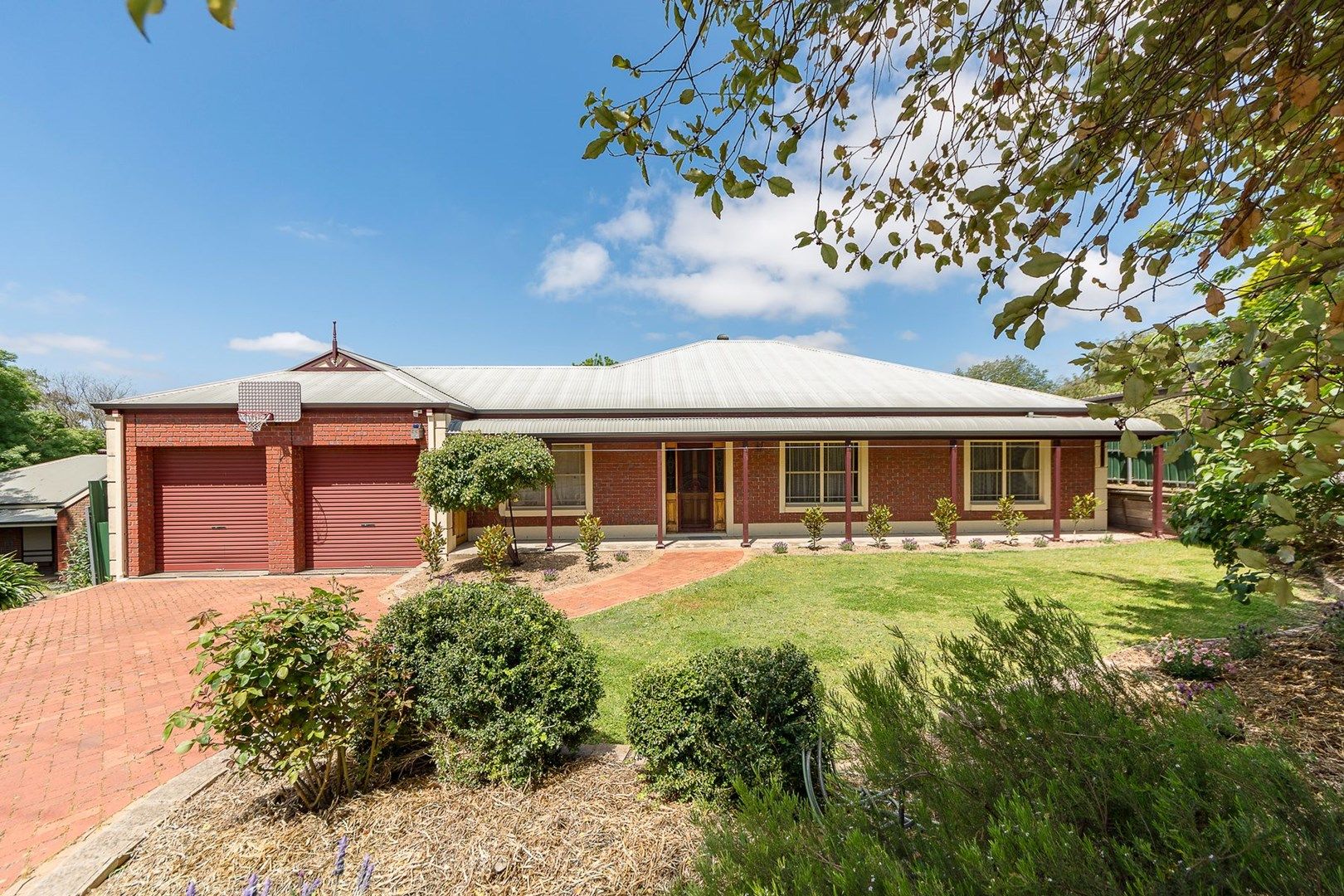 8 Manor Crescent, Mount Barker SA 5251, Image 0