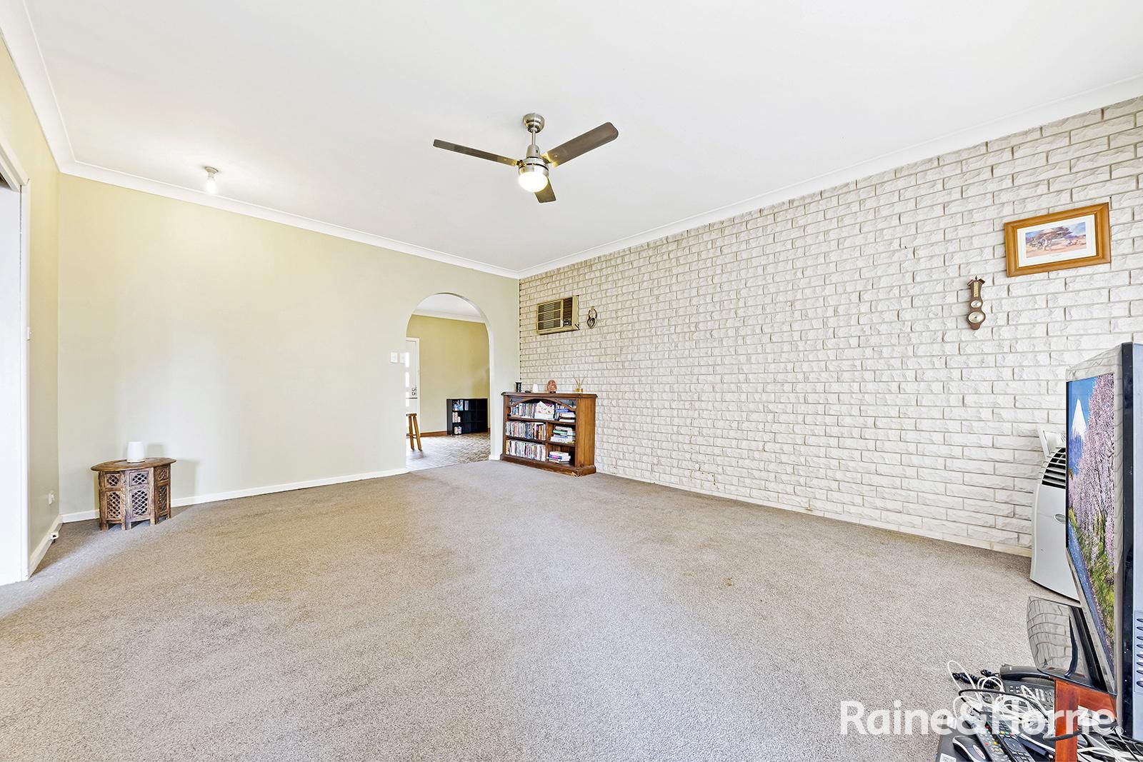 13 Derria Street, Canley Heights NSW 2166, Image 1