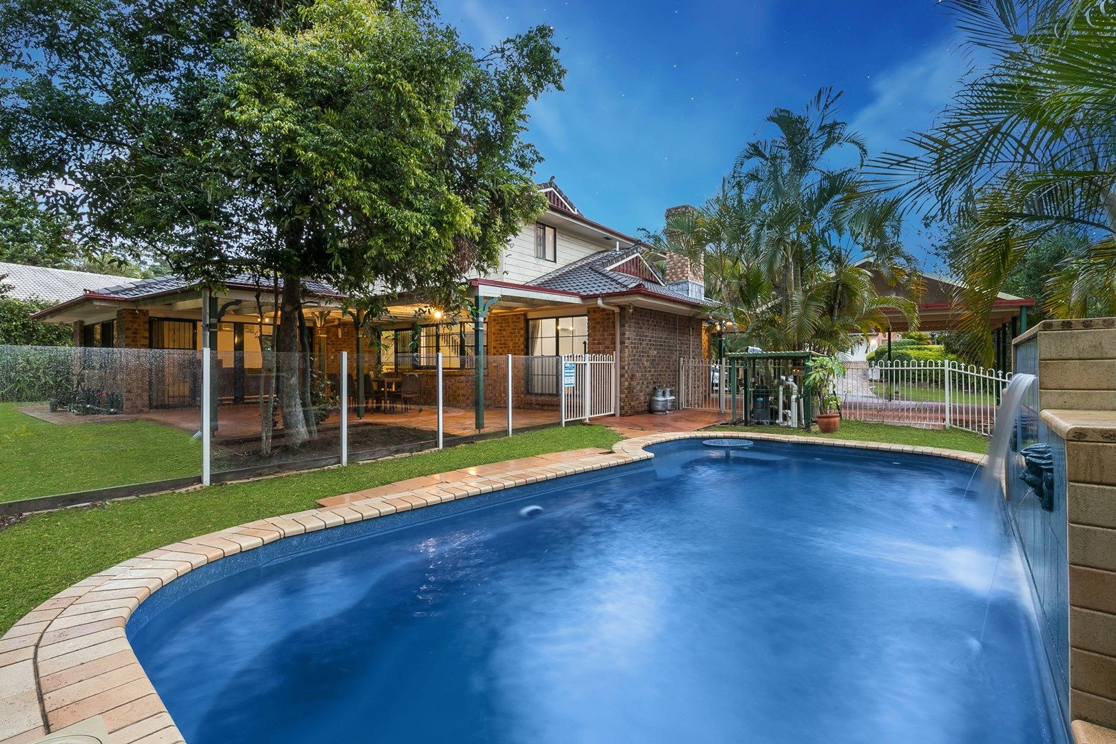 4 Taralye Place, Chapel Hill QLD 4069, Image 0