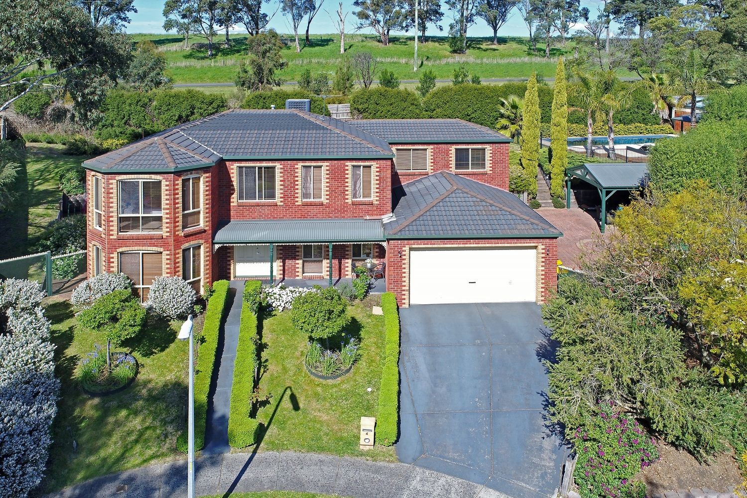 4 French Close, Mooroolbark VIC 3138, Image 0