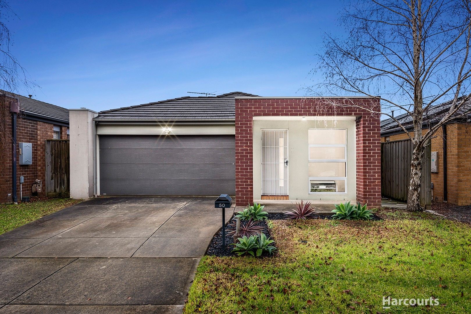3 bedrooms House in 50 Algerd Way PAKENHAM VIC, 3810