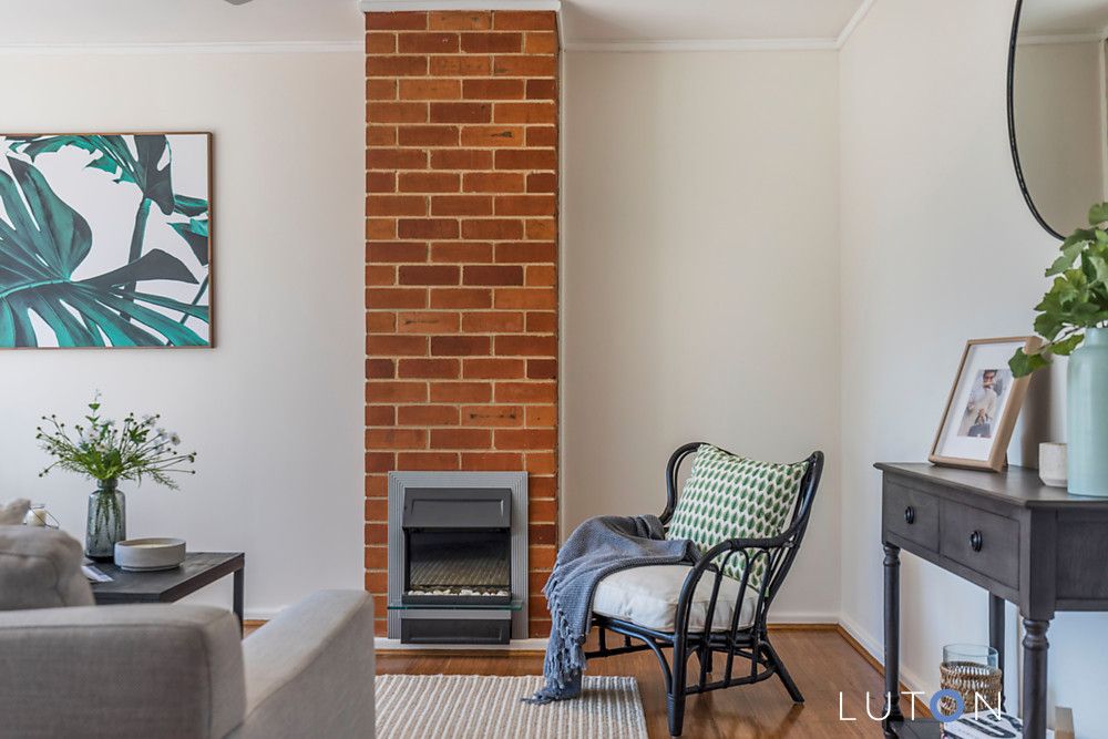 11 Conyers Street, Hughes ACT 2605, Image 1