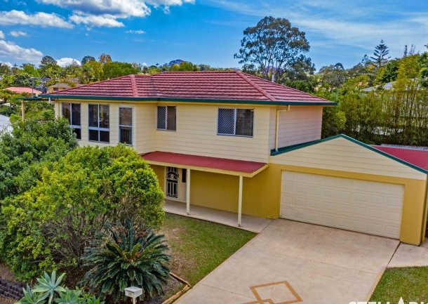 27 Karoonda Crescent, Rochedale South QLD 4123