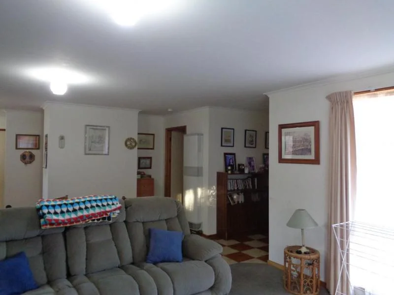 Additional image 4 of Unit 7/22-24 Ann Street, Morwell VIC 3840