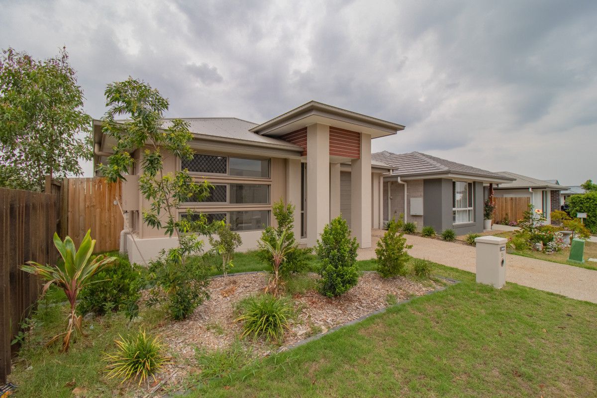 3 bedrooms House in 25 Willow Circuit YARRABILBA QLD, 4207