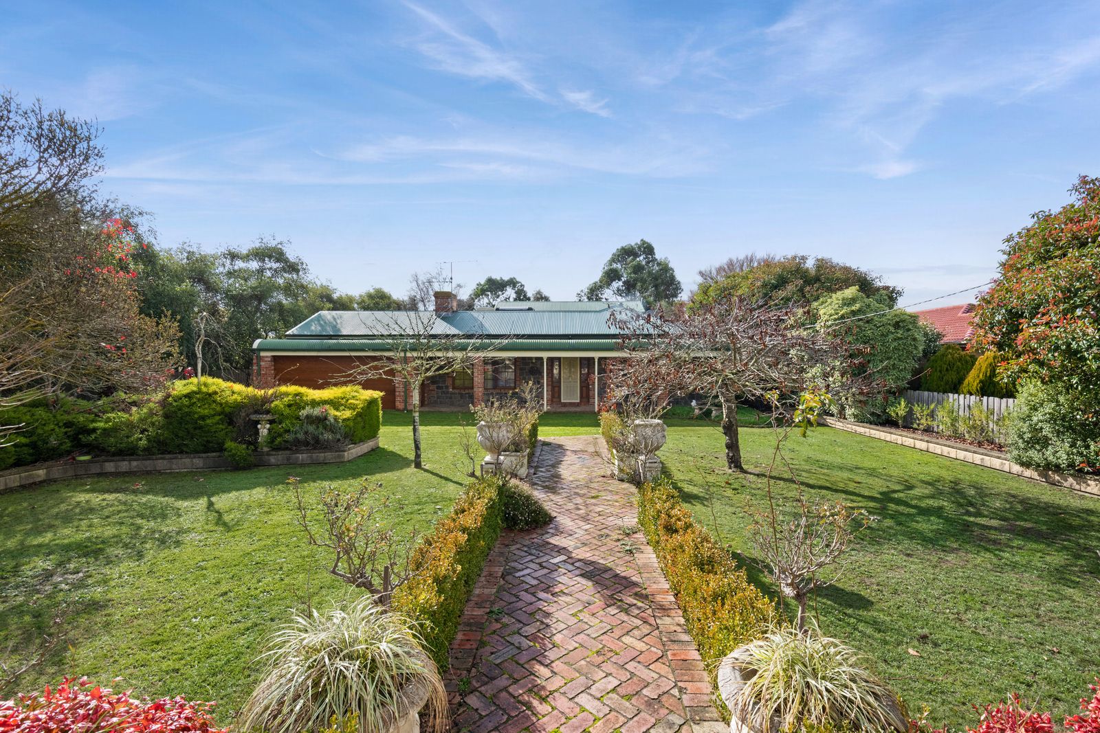 5 bedrooms House in 44 Connors Road LANCEFIELD VIC, 3435