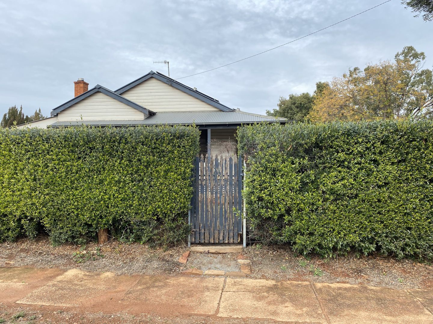 10 Goodwill Street, Condobolin NSW 2877, Image 2