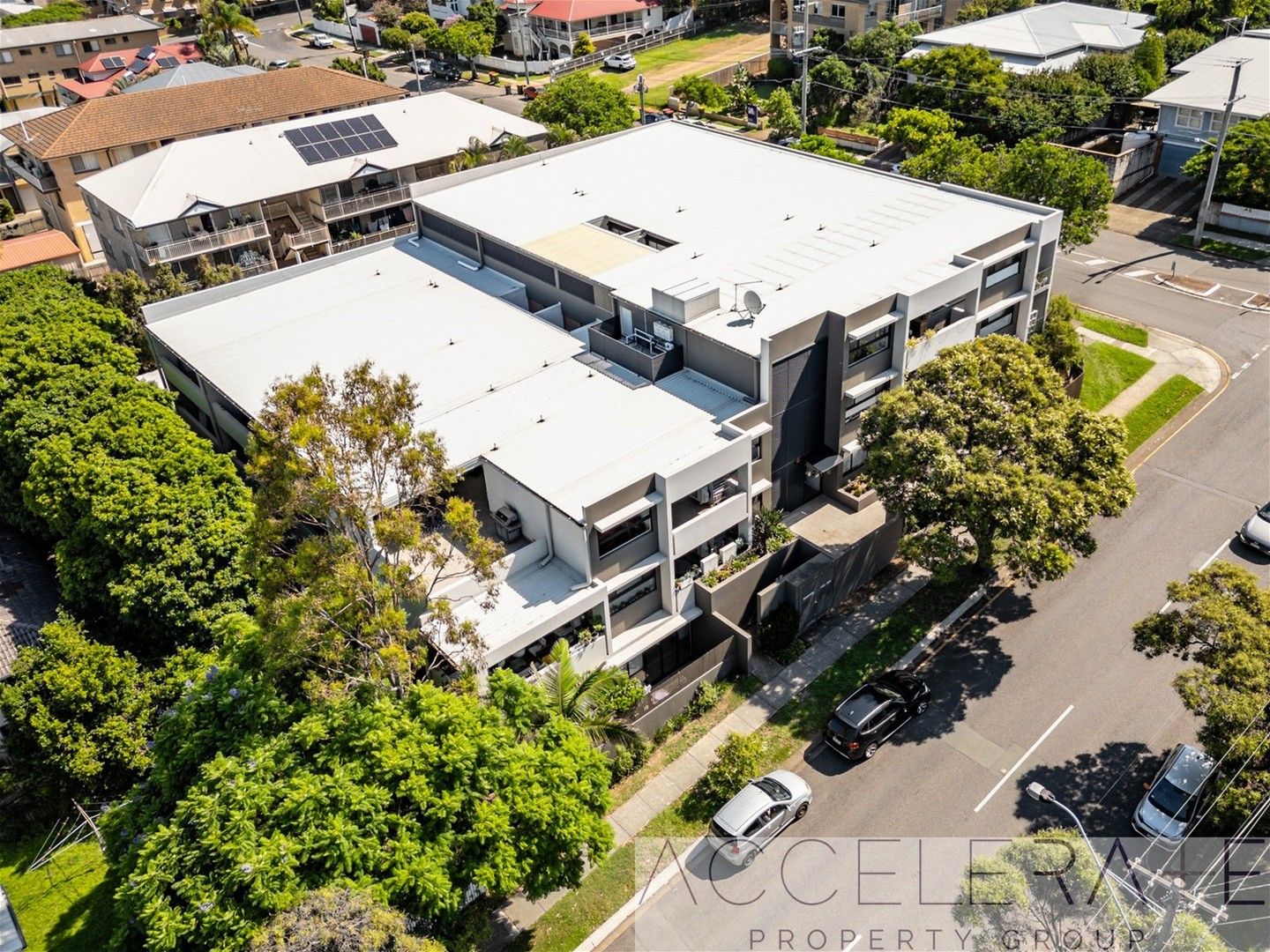 2 bedrooms Apartment / Unit / Flat in 201/27 Ekibin Road ANNERLEY QLD, 4103